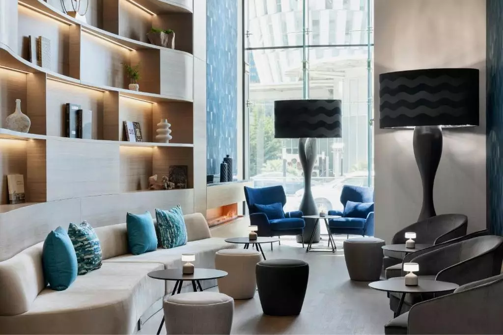 اتاق COURTYARD BY MARRIOTT